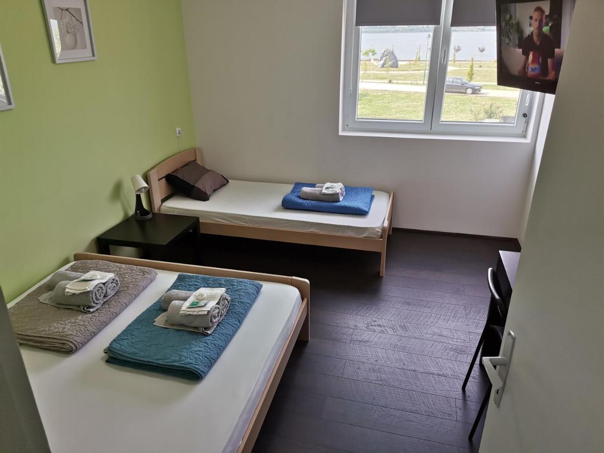 Apartman Terassa Доні-Мілановац Екстер'єр фото
