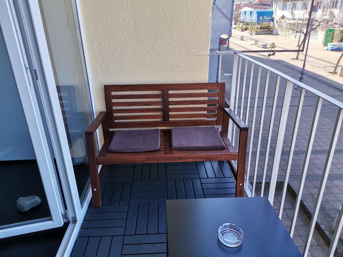 Apartman Terassa Доні-Мілановац Екстер'єр фото
